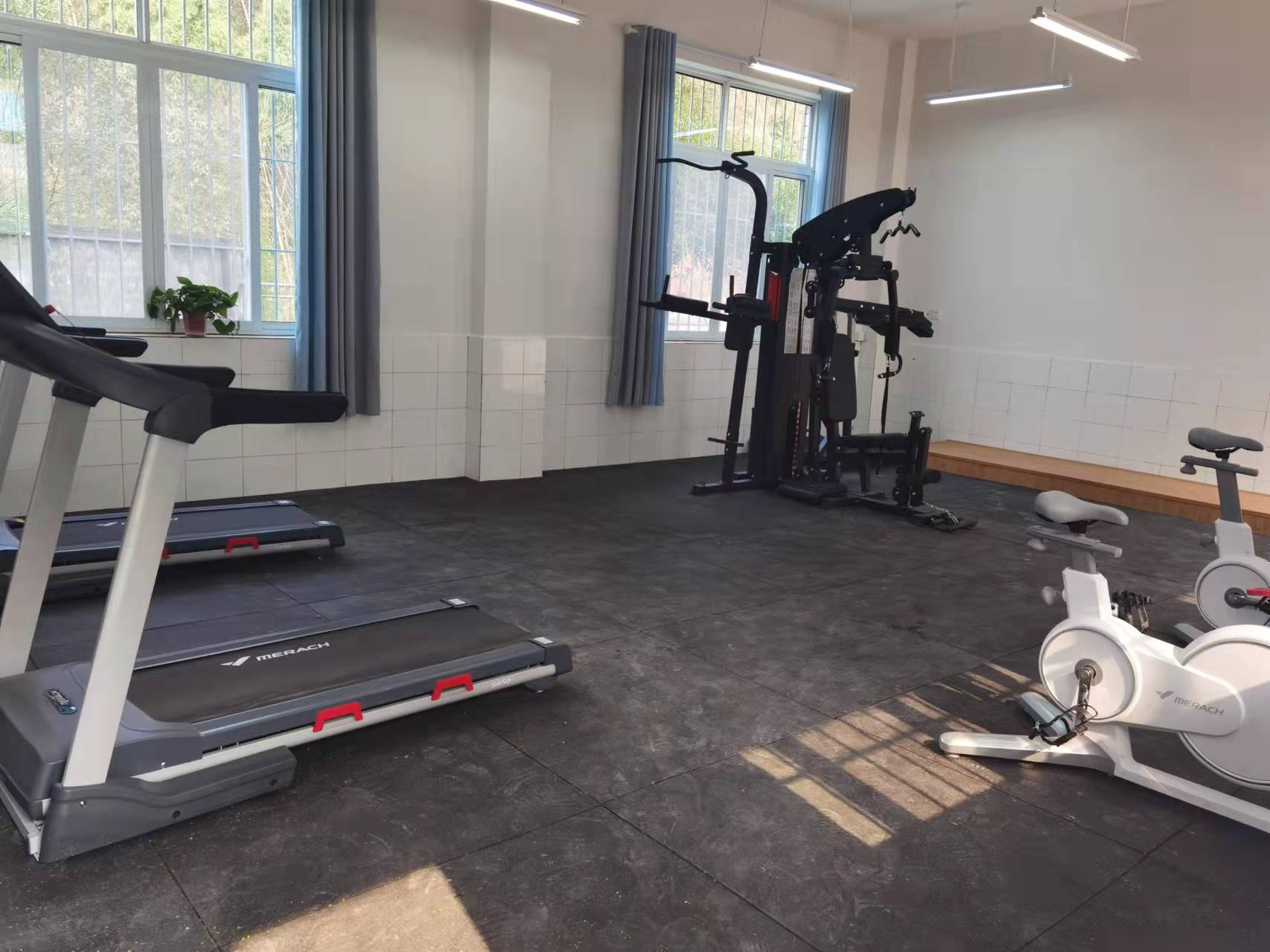 a2dc7636ac96bae981b62de3b5d7c36.jpg 图片