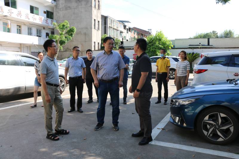 IMG_4541(1)(1).jpg IMG_4541(1)(1).jpg