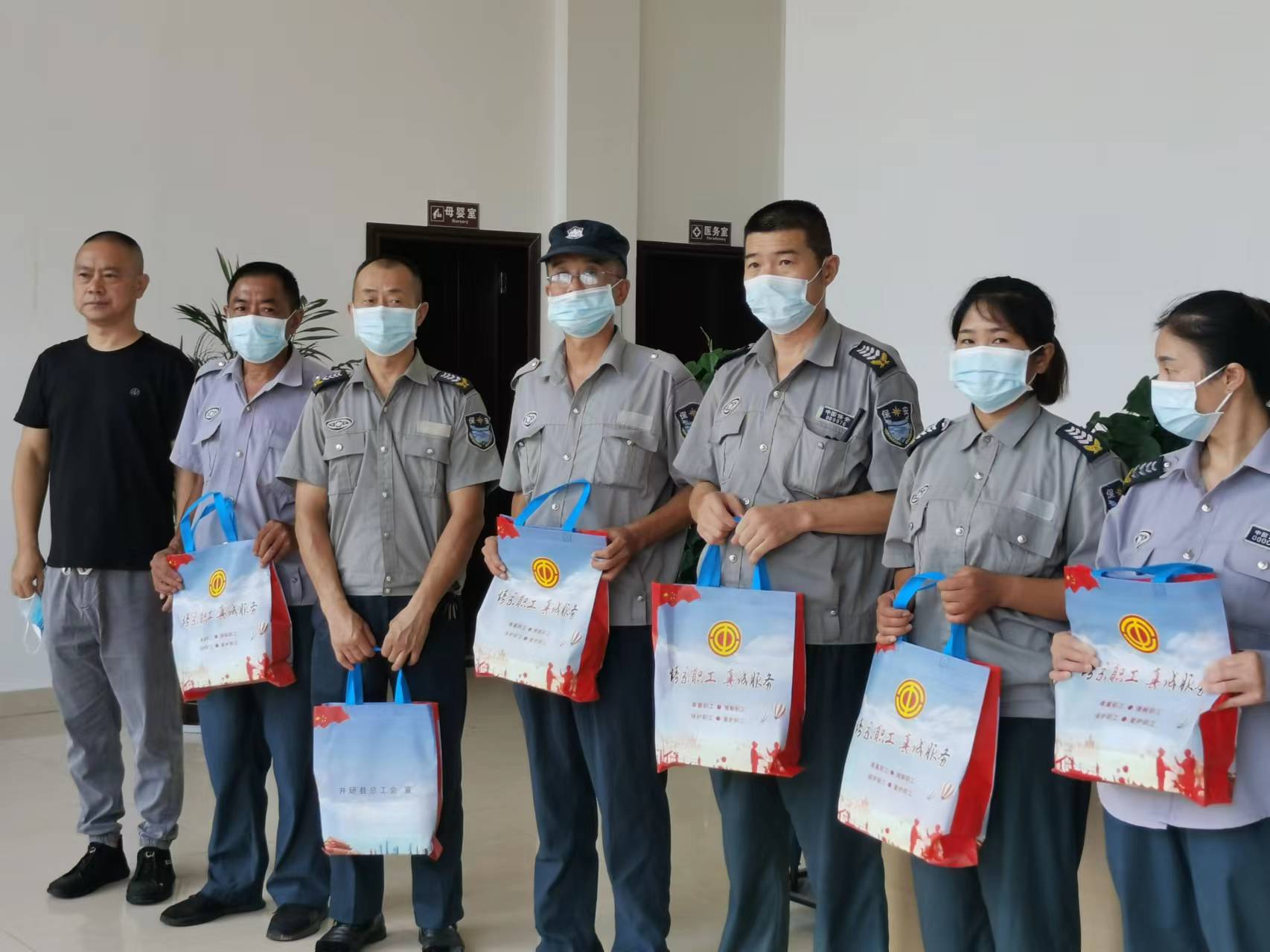 e7ca3fc4545b1019de0f4dc04f46b5e.jpg e7ca3fc4545b1019de0f4dc04f46b5e.jpg