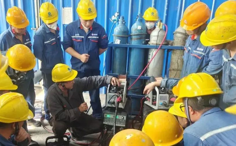 图片2.png 图片2.png