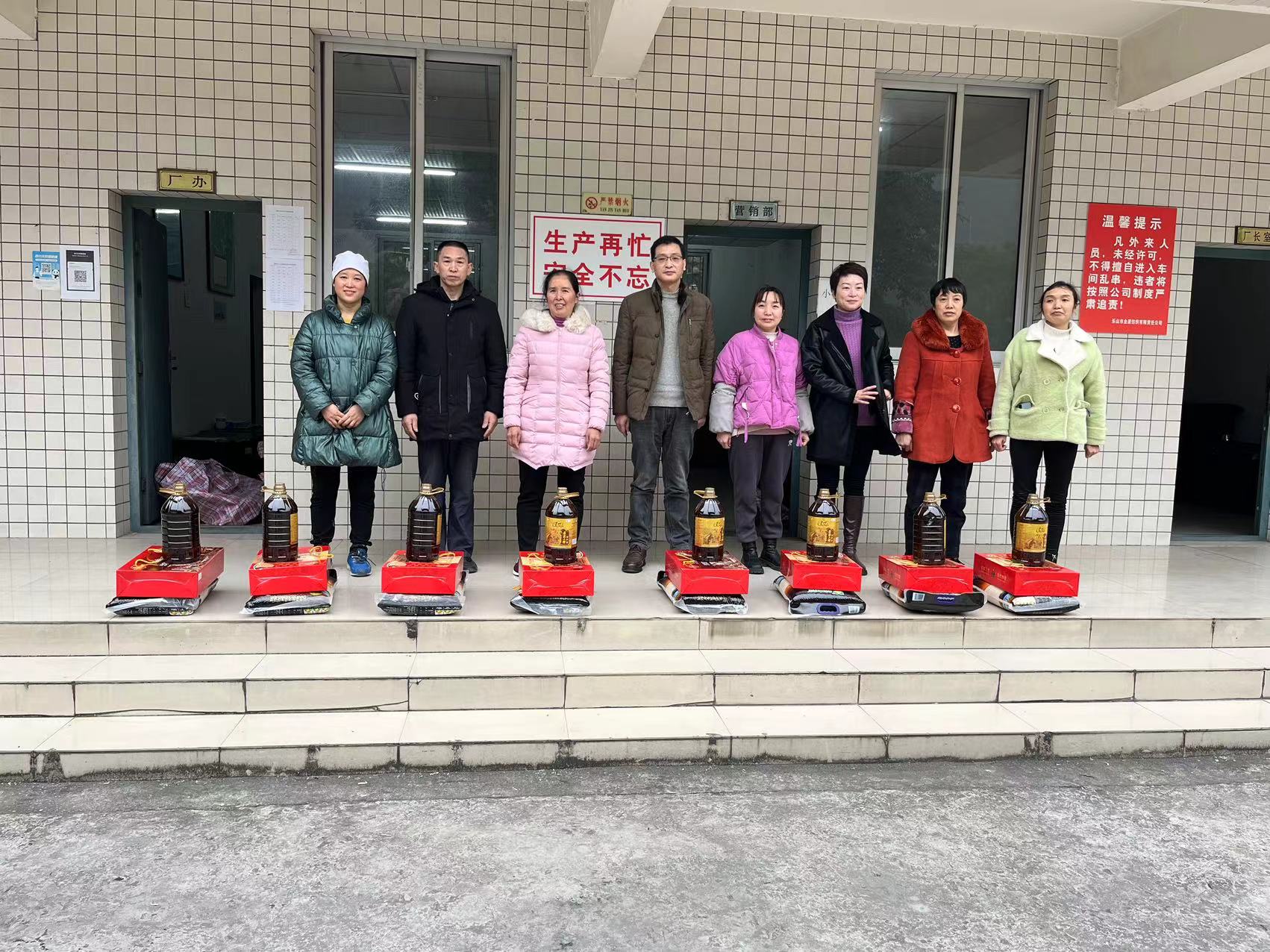 2a274a001d8e98d8f23553b9a98a16b.jpg 2a274a001d8e98d8f23553b9a98a16b.jpg