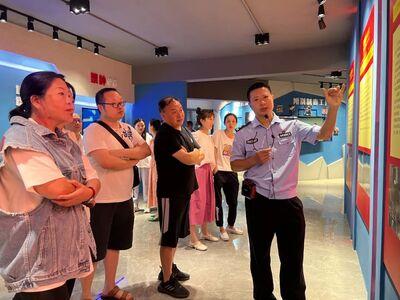 图片2.jpg 图片2.jpg