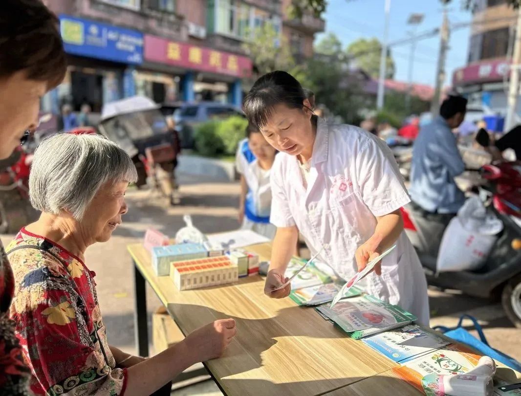 图片2.jpg 图片2.jpg