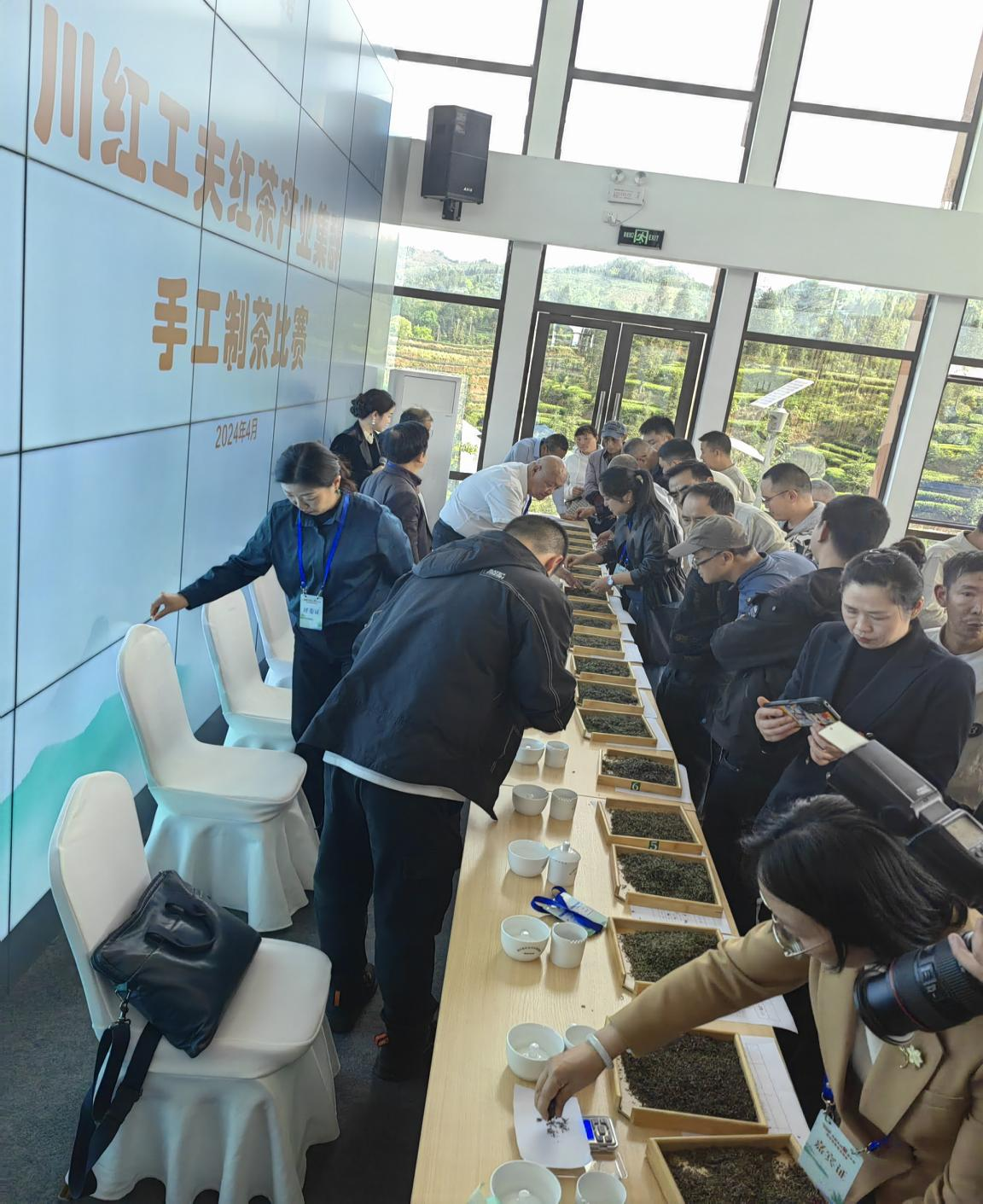 图片4.png 图片4.png