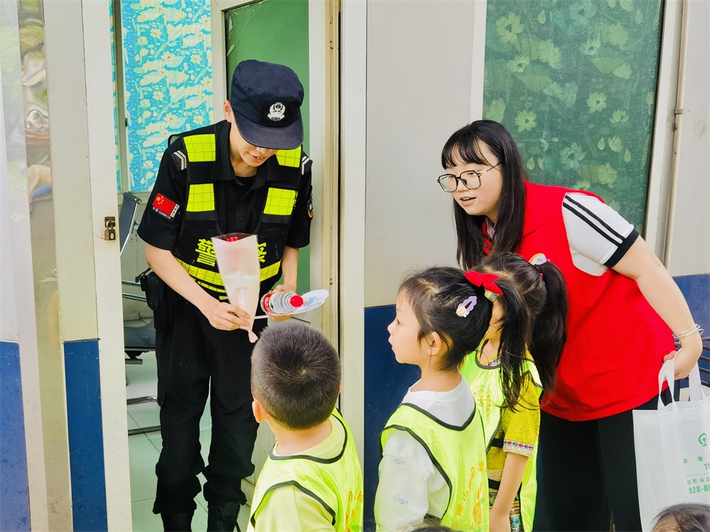 微信图片_20240428155257.jpg 微信图片_20240428155257.jpg