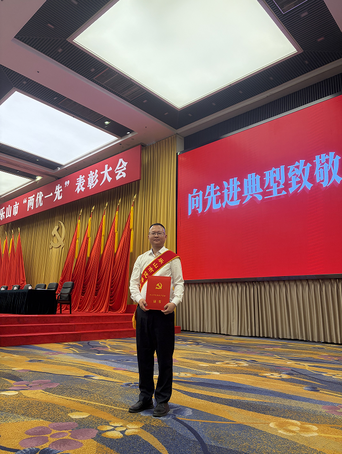 图1.png