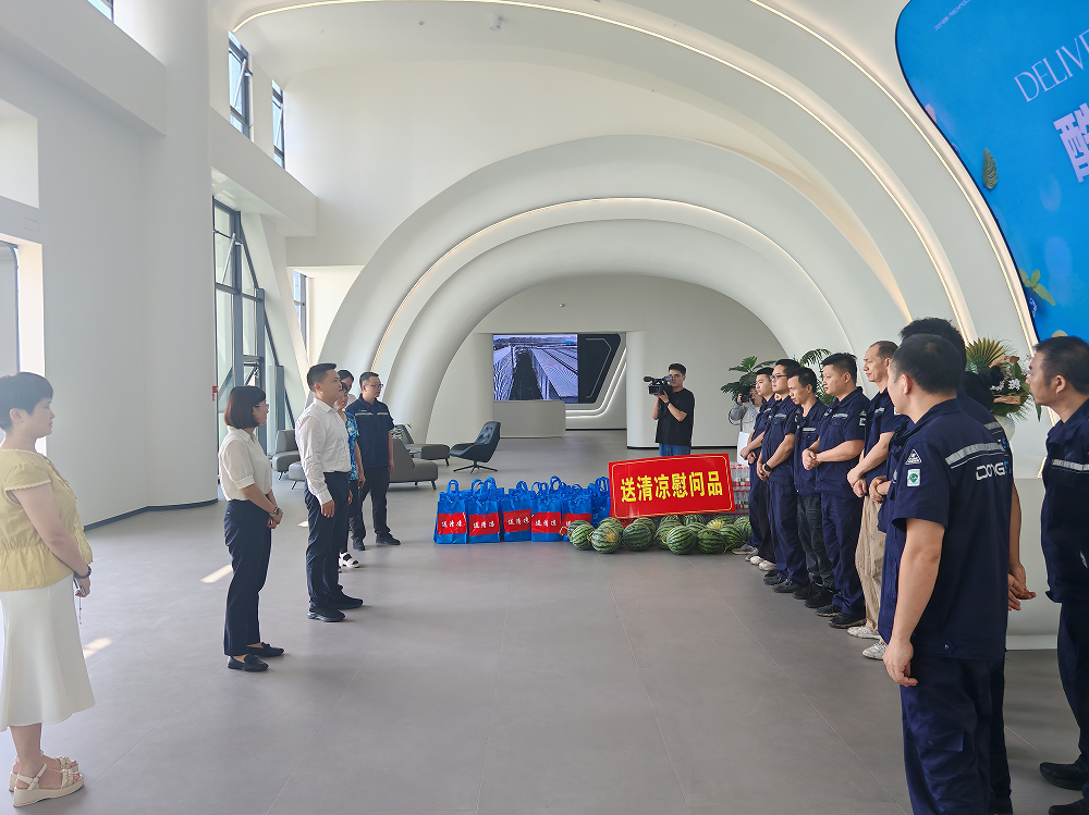 图1.png